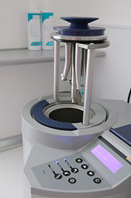 Spezielle Machine zur Reinigung von medizinischen Produkten